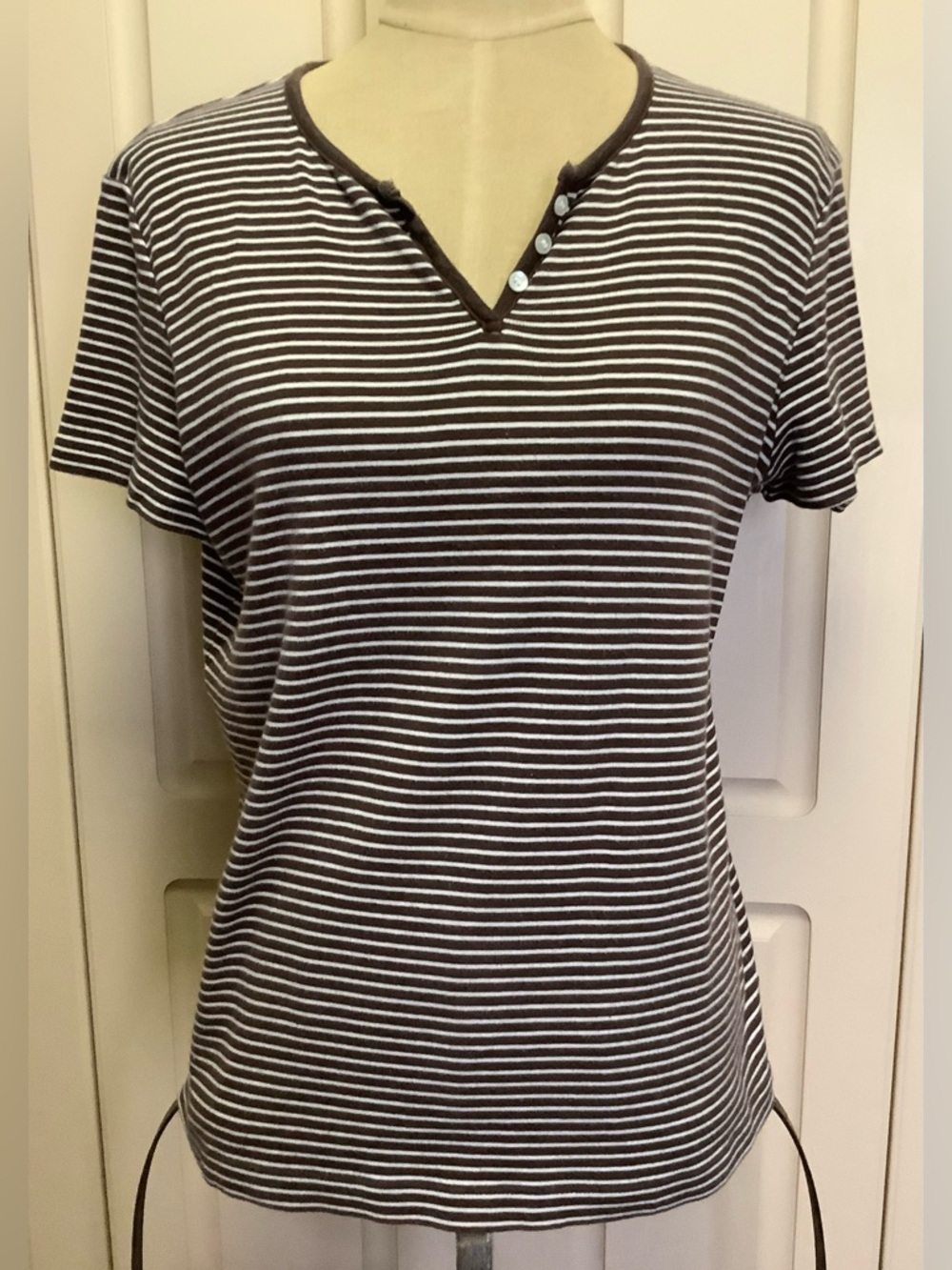 Jones New York Sport Shirt Top-Brown White Stripes-Short Sleeve-Button-Cotton-XL